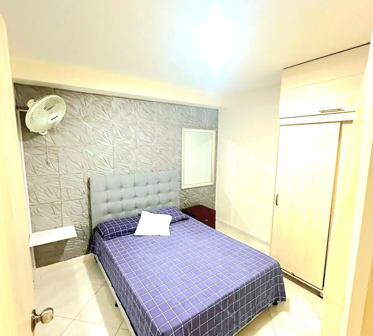 Amplio Y Lindo Apartamento Medellin 0*,  Colombia